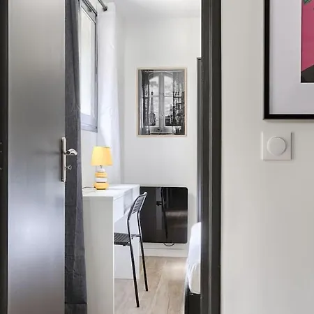 Charming 1br In Heart Of 10th Apartment